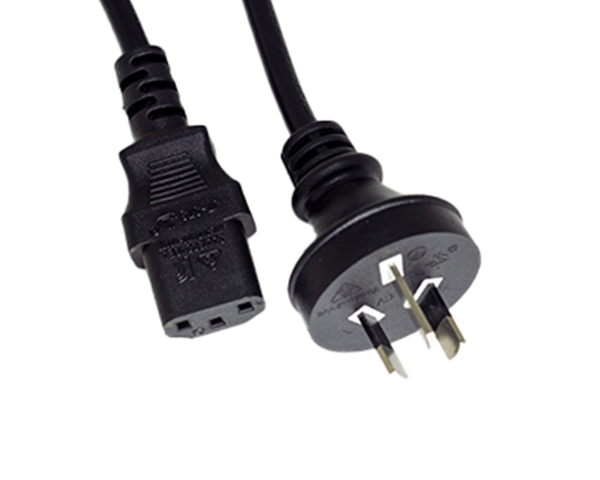 3pin IEC C13 Mains Cable